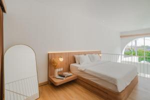 Askara 1 BR with Private Pool and Rooftop Jacuzzi