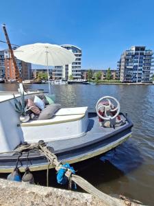 "Aloha" authentiek schip op 14 minuten vanaf Amsterdam