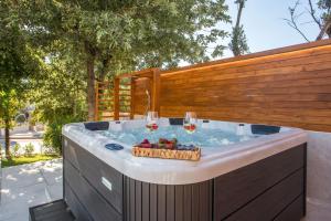 Kallisti Luxury Villa