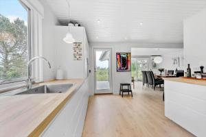 84159-Ebeltoft-Koravej-5