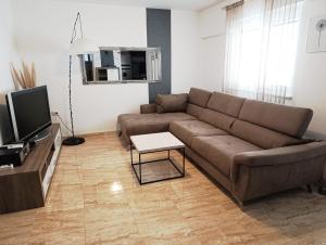 Villa More Vir