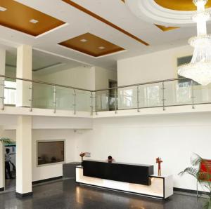 The Club Inn Rivira Hotel Bahedi UP