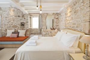 Corfu Breeze Liston Apartments