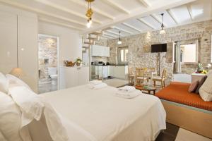 Corfu Breeze Liston Apartments