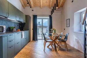 Alpine Lodge Green by Tss - Downtown, classy