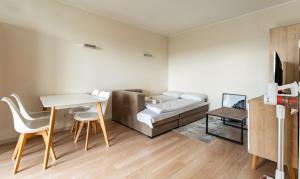 Gdynia Redłowo Homely Apartment by BookingHost