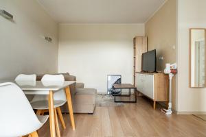 Gdynia Redłowo Homely Apartment by BookingHost