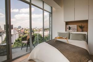 Prime Location Loft Cozy & Fully Equipped w AC