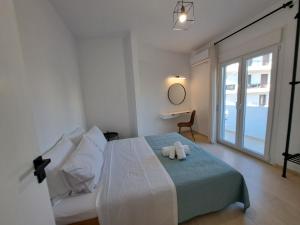 Azure Breeze Suite Apartment