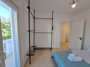 Azure Breeze Suite Apartment