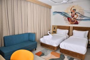 Vels Grand Hotel