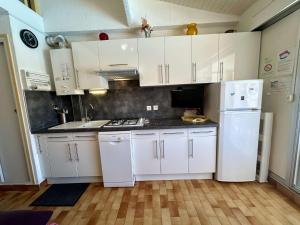 Appartement - studio mezzanine cabine - 4 couchages - CAP DAGDE CT950-230