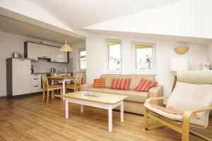 Meeresblick Residenzen Ferienwohnung 16 mit Sauna- und Schwimmbadnutzung im AHOI Sellin
