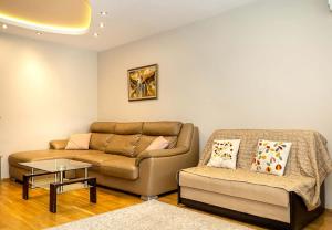 Spacious 2BR Apartment Steps from Varna City Center by Flat Manаger