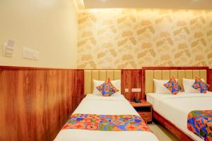 FabHotel Golden Stay I