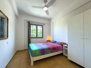 Anasa Salt - Beachside Stay with Balcony