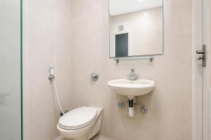 FabHotel Karol Bagh Residency - Nr Karol Bagh Market