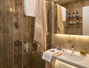 elisa hotel
