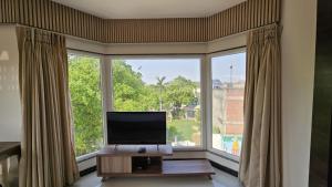 Hotel Sainik Grand