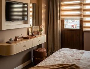 elisa hotel