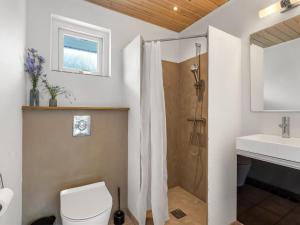Holiday Home Erna - 900m from the sea by Interhome
