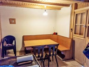 Chalet Le Châtelaret by Interhome