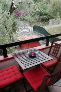 Apartment Appartement in Pisciotta mit Grill by Interhome