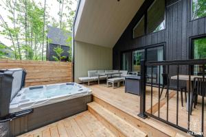 Entracte Spa prive Vue sur le boise Chalet premium pour 10 personnes