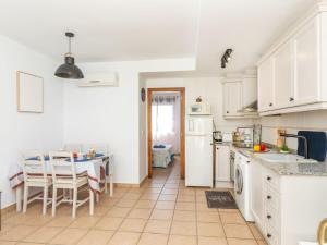 Apartment Sunlight by Interhome