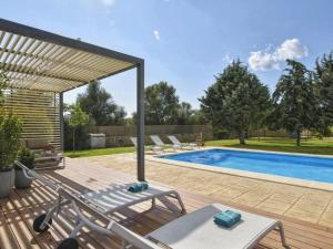 Holiday Home Wunderschönes Ferienhaus in Binissalem mit Priva by Interhome