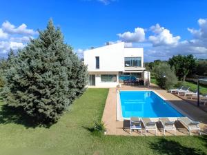 Holiday Home Wunderschönes Ferienhaus in Binissalem mit Priva by Interhome