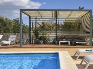 Holiday Home Wunderschönes Ferienhaus in Binissalem mit Priva by Interhome