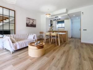Apartment Tramuntana II by Interhome