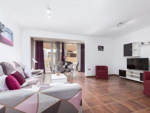 Apartment Flor del Atlantico by Interhome