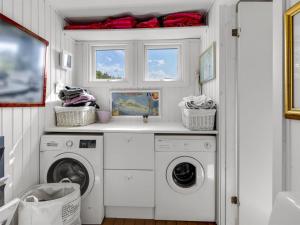 Holiday Home Eila - 1km from the sea by Interhome