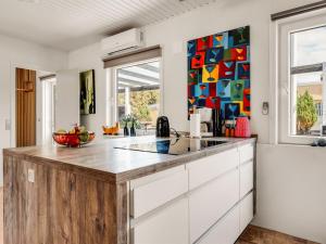 Apartment Heloise - 900m from the sea by Interhome