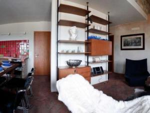 Apartment Wohnung Villa Famiglia3 mit Pool by Interhome