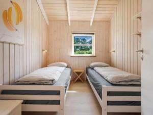 Holiday Home Kristine - 250m from the sea by Interhome