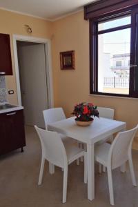 Apartment Le Fleur Zwei-Zimmer-Penthouse-Wohnung by Interhome