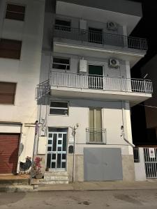 Melina House