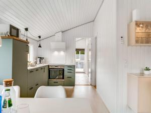 Holiday Home Ljuben - 1-9km from the sea by Interhome