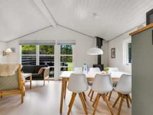 Holiday Home Ljuben - 1-9km from the sea by Interhome