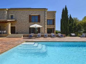 Holiday Home Villa mit Garten- Grill und Terrasse by Interhome