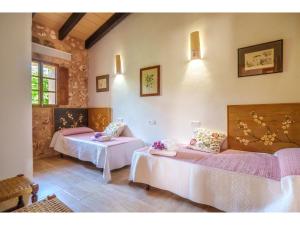 Holiday Home Son Julia de sa Torre by Interhome