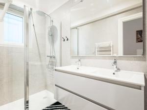 Apartment Mendizolako by Interhome