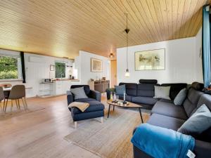 Holiday Home Ulpu - 500m to the fjord by Interhome