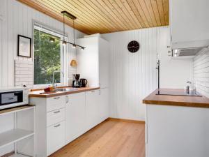 Holiday Home Ulpu - 500m to the fjord by Interhome
