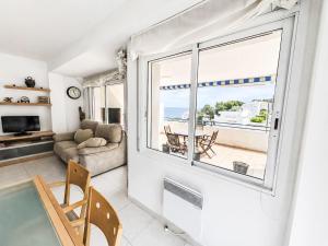 Apartment El Jardinet by Interhome