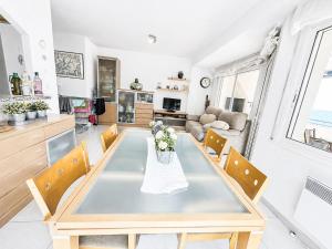 Apartment El Jardinet by Interhome
