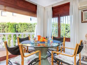 Holiday Home Noemí by Interhome